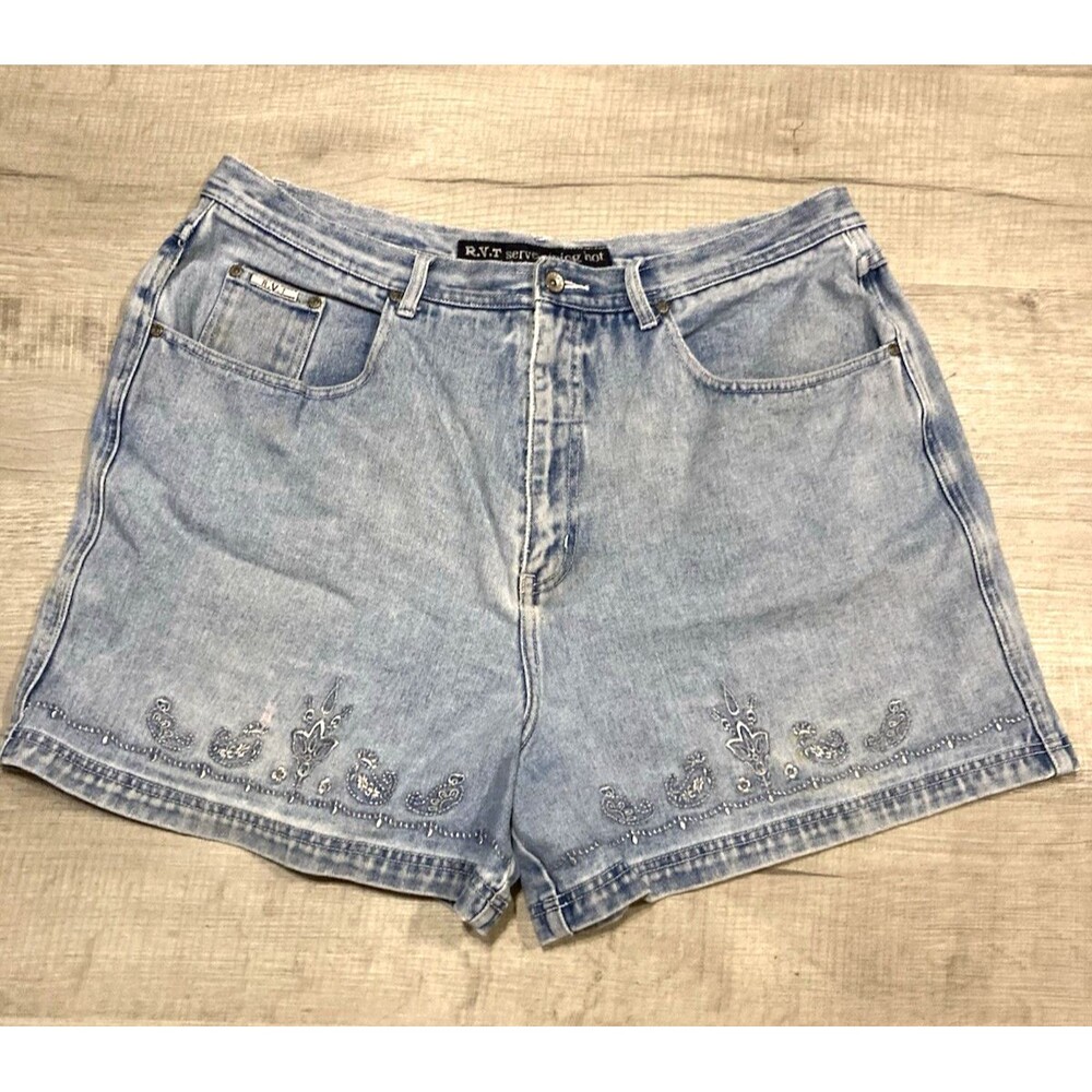 Vintage RVT Plus Size Denim Shorts Womens Sz 22 Embroidered 4" Inseam